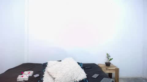 ---Mia--- online show from 10.14.25