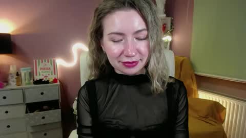 Mia online show from 02.25.25