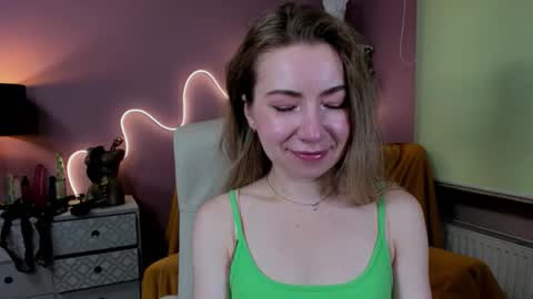 Mia online show from 09.12.25