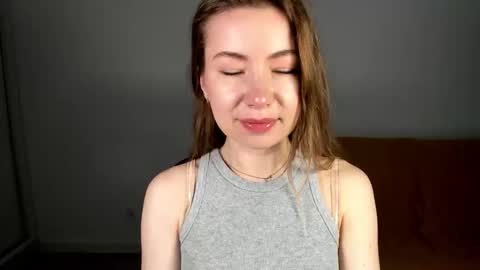 Mia online show from 05.30.26