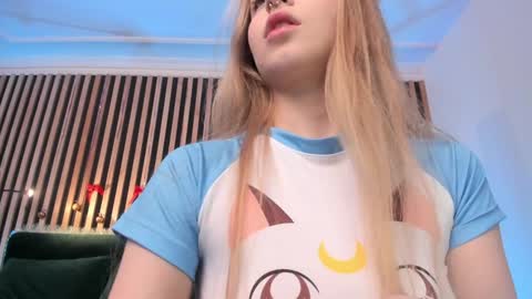 Snapshot of mia_meows chatting on 12.05.24 Mia here Appreciate your support online show from 12.05.24