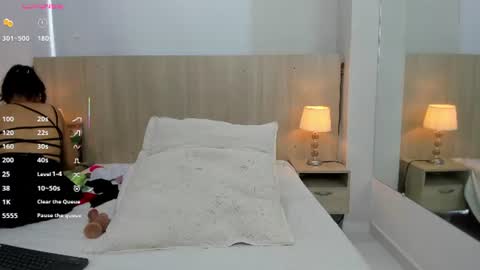 Mia Mercier online show from 06.21.26