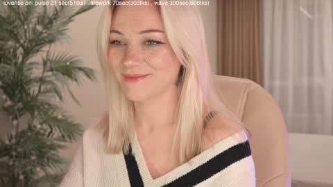 Snapshot of mia_milagros chatting on 11.24.25 mia_milagros online show from 11.24.25