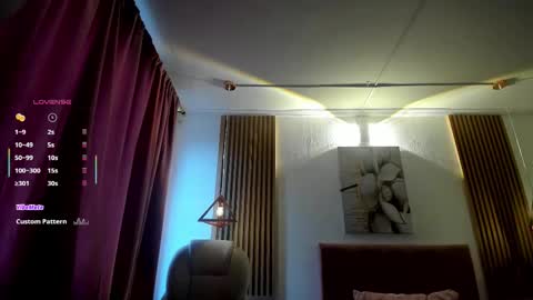 Mia Nevaeh - follow me online show from 01.06.26