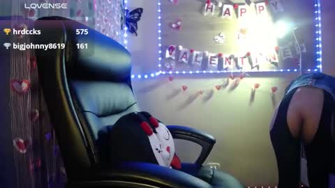 Snapshot of mia_petitebaby chatting on 02.27.25  Ma  online show from 02.27.25