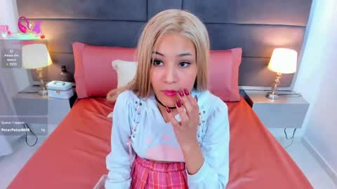 Snapshot of mia_poppy chatting on 05.31.26 Yessica online show from 05.31.26