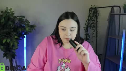 Mia online show from 02.16.26