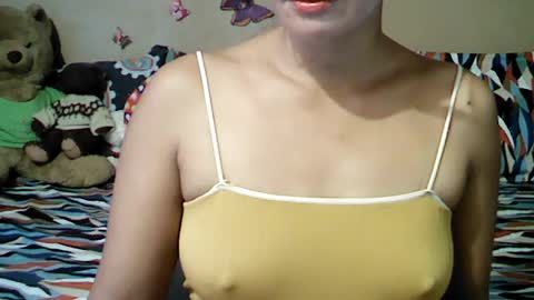 Snapshot of mia_rein chatting on 06.22.26 mia_rein online show from 06.22.26