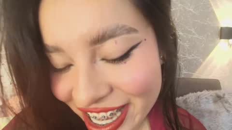 Snapshot of mia_roux13 chatting on 02.13.25 Mia Roux online show from 02.13.25