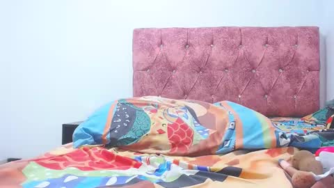 Snapshot of mia_saint20 chatting on 01.26.25 Cintia Rodriguez online show from 01.26.25