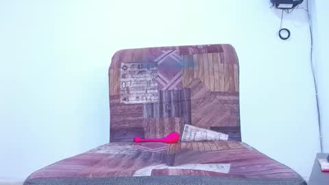 Snapshot of mia_saint20 chatting on 12.16.25 Cintia Rodriguez online show from 12.16.25