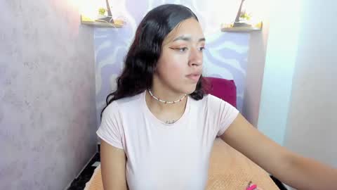 Mia . online show from 05.22.26