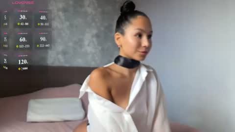 Snapshot of mia_shade chatting on 07.22.26 mia_shade online show from 07.22.26
