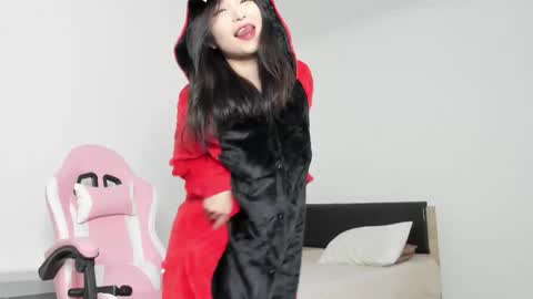  Your Soyun  online show from 11.05.25