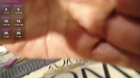 Mia online show from 02.10.26