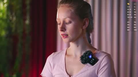 Snapshot of mia_vebes chatting on 01.10.26 Mia online show from 01.10.26