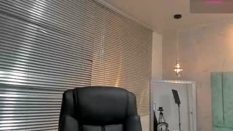 Miaaa online show from 08.06.26