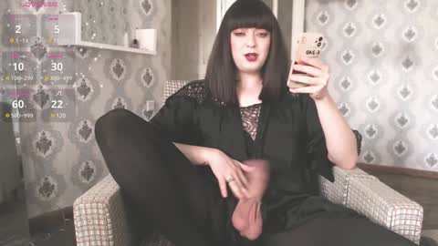 Snapshot of mia_wallase chatting on 01.07.25 mia_wallase online show from 01.07.25