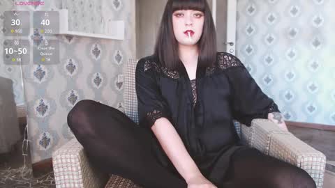 Snapshot of mia_wallase chatting on 03.07.25 mia_wallase online show from 03.07.25
