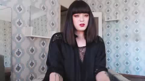 Snapshot of mia_wallase chatting on 07.26.26 mia_wallase online show from 07.26.26