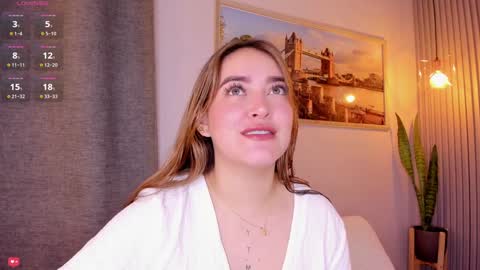 Mia White  online show from 01.07.25