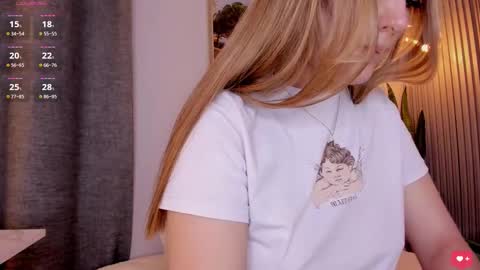 Mia White  online show from 03.10.25