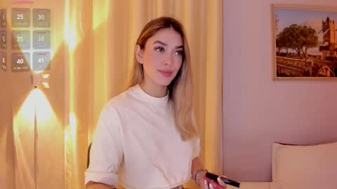 Mia White  online show from 03.29.26