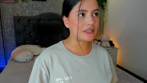 baby miaa online show from 02.05.26