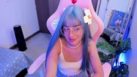 Snapshot of miaa_06 chatting on 03.06.25 mia nicolle online show from 03.06.25