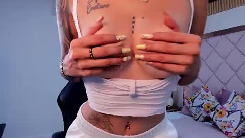 Snapshot of miaa_diamondd1 chatting on 07.17.26 Mia online show from 07.17.26