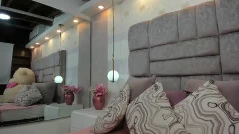 Snapshot of miaa_diamondd1 chatting on 07.24.26 Mia online show from 07.24.26