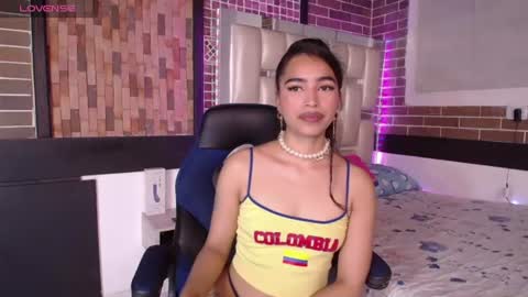 Snapshot of miaa_ferrari1 chatting on 07.15.26 MIA online show from 07.15.26