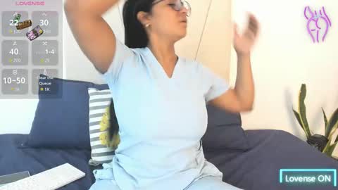 Snapshot of miaa_khaliffa_ chatting on 09.09.25 Mia online show from 09.09.25