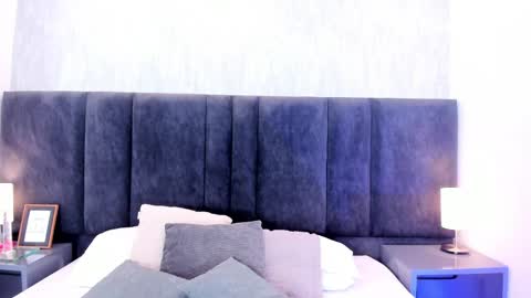 miaa Lind online show from 04.10.26