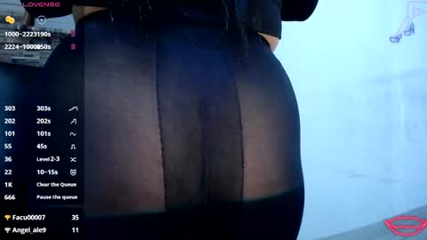 Hey love im Miaaboos. Welcome online show from 07.30.26