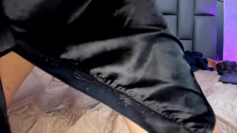 Mia online show from 02.13.25