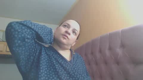 Snapshot of miaabrownn chatting on 12.29.24 MIA online show from 12.29.24