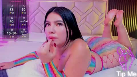 Miaa Farrel online show from 09.26.25