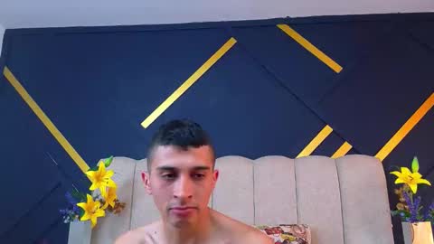 miaandrony online show from 03.29.26