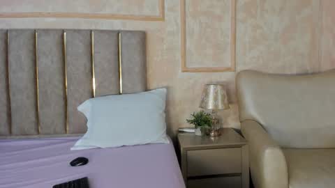 Miaasummer online show from 03.23.26