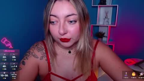 Snapshot of miaawild chatting on 12.07.24 Andrea online show from 12.07.24