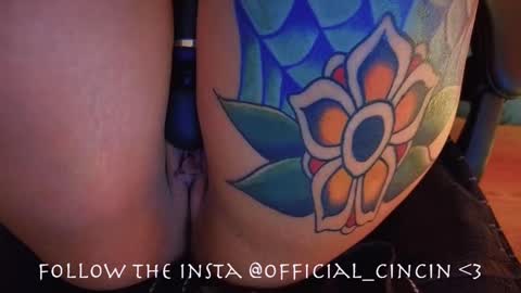 Mia online show from 02.19.25