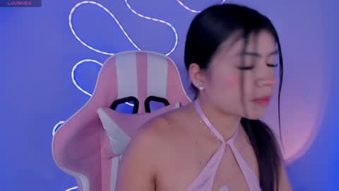 Mia Capone online show from 04.15.26