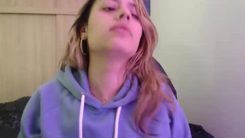 Miia  online show from 12.03.25