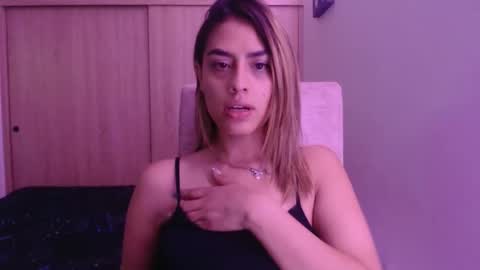 Miia  online show from 03.14.26