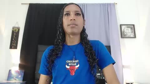 Snapshot of miacoock chatting on 11.07.25 MiaCoock online show from 11.07.25