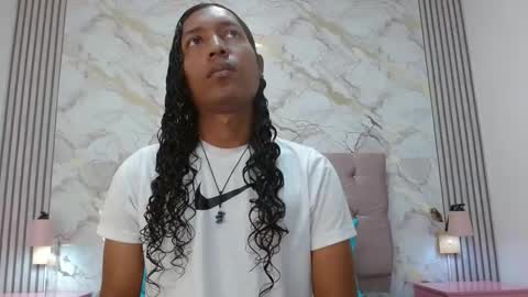 MiaCoock online show from 01.13.26