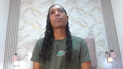 MiaCoock online show from 01.17.26