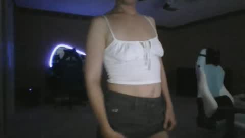 Snapshot of miaellababy chatting on 05.30.26 miaellababy online show from 05.30.26