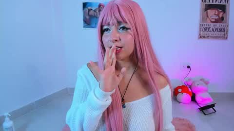 Mia Engels  online show from 10.02.25